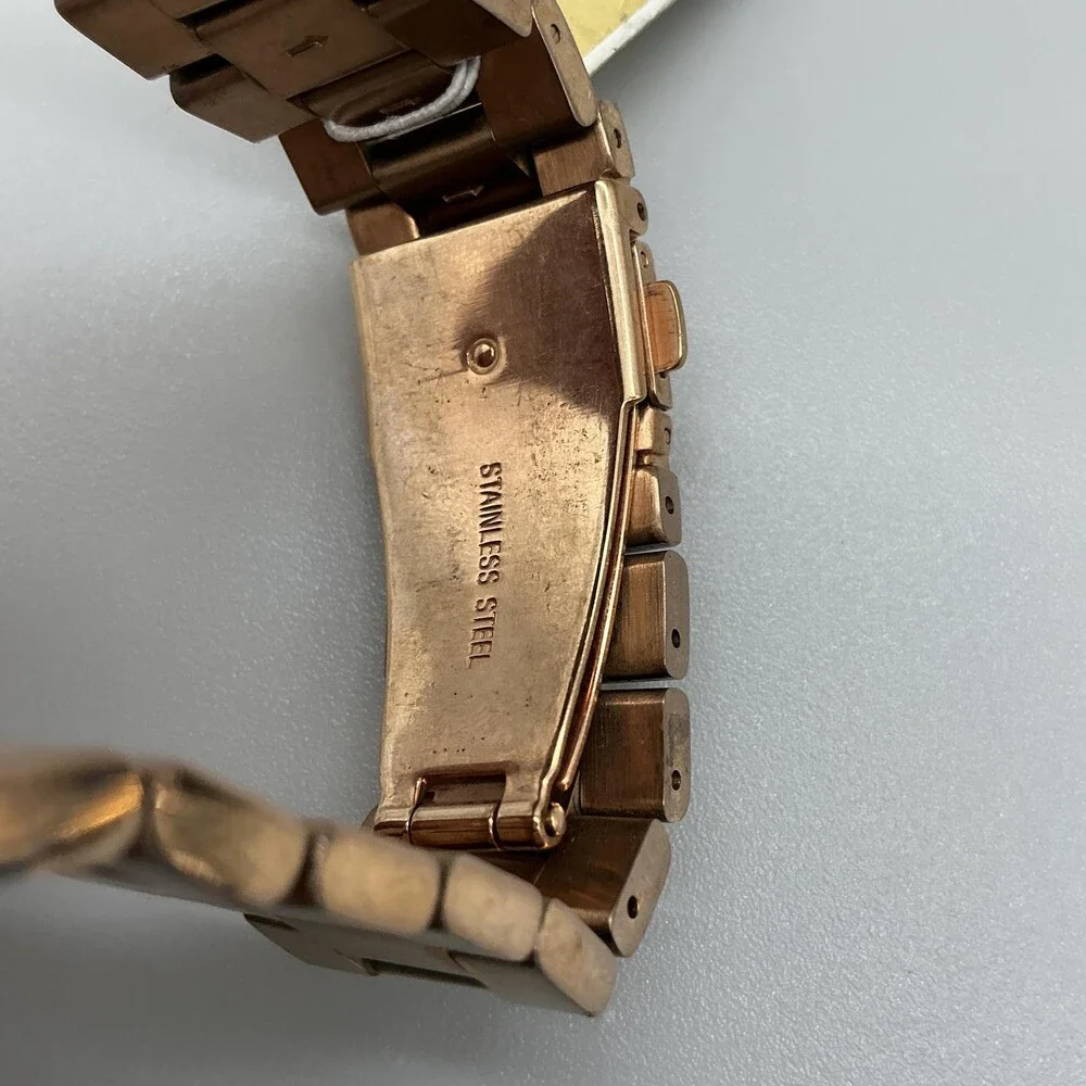 Michael Kors MK-5937 Womens Watch 38mm Black Dial Gold Tone New Battery 8